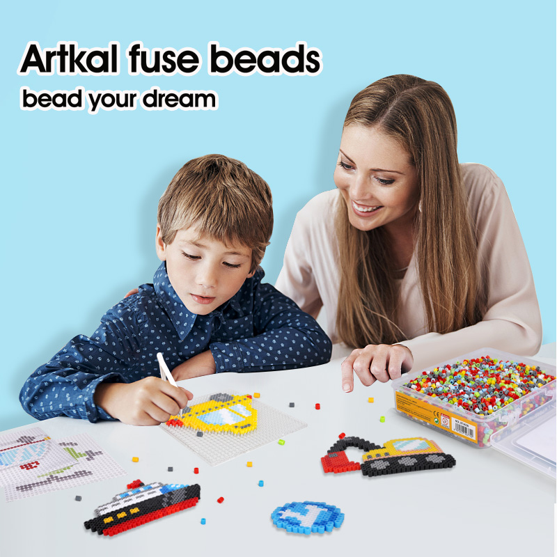 Artkal Panda Fuse Beads Kit - 5MM Midi 5000 Iron Melt Beads for Kids Crafts  with Animal Patterns Accessories ST1006 : : Toys